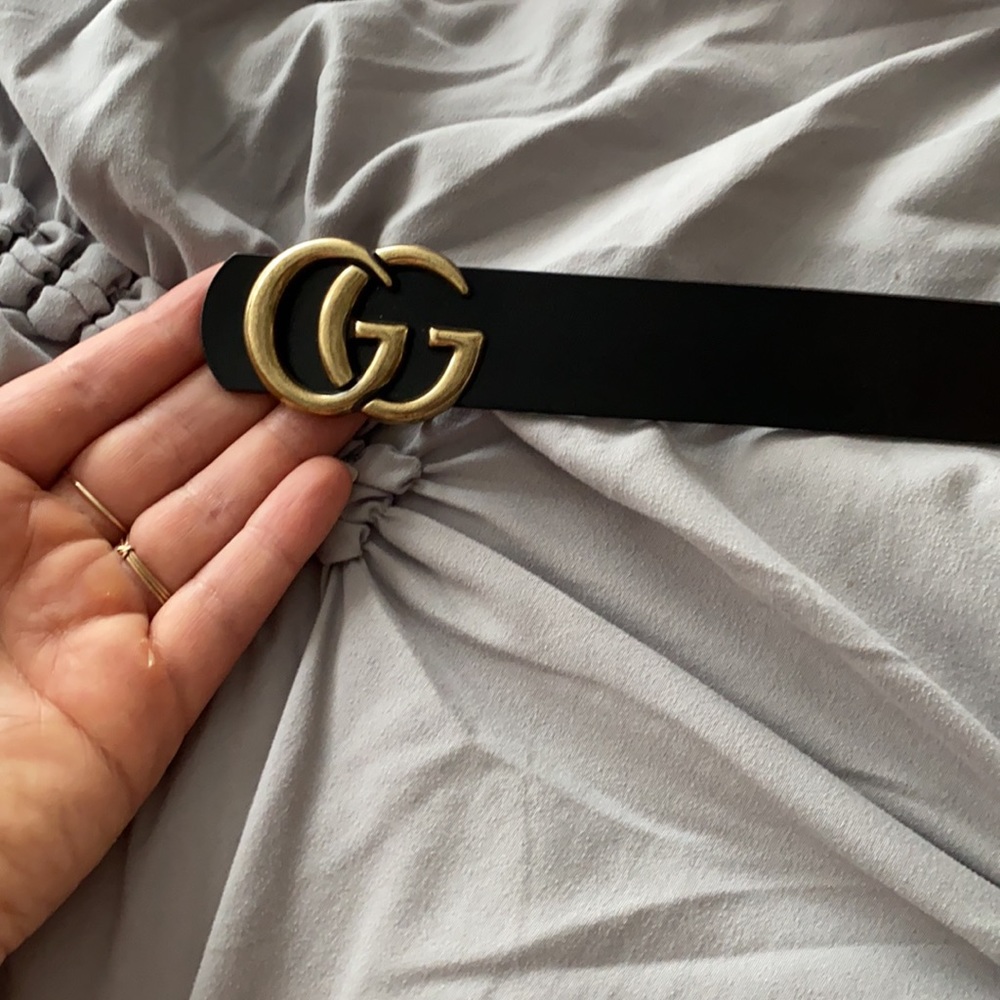 Thin Gucci belt